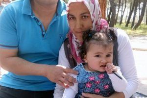 Otel havuzuna d&uuml;şen minik Melek, kurtarılamadı