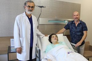 Nefes alma g&uuml;&ccedil;l&uuml;ğ&uuml; yaşıyordu... Hepsi karnından &ccedil;ıktı!