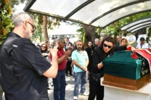 Selen G&ouml;rg&uuml;zel eleştirilere ateş p&uuml;sk&uuml;rd&uuml;