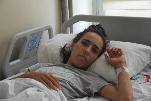 Boşanmak istediği eşi tarafından vurulan Mutlu'dan k&ouml;t&uuml; haber