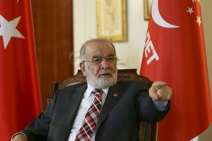 Temel Karamollaoğlu: AK Parti'de kopuşlar başladı