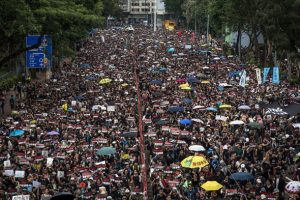 Hong Kong'un G20 g&uuml;ndemine alınmasını talep ediyor