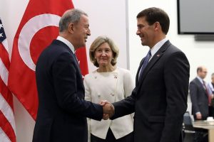 Bakan Akar, ABD Savunma Bakan Vekili Esper ile g&ouml;r&uuml;şt&uuml;