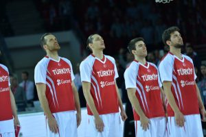 Tofaş Basketbol Takımı oyuncularına milli davet