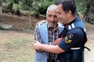 Kaybolan alzheimer hastası ormanlık alanda bulundu