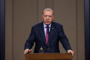 Erdoğan'dan havalimanında &ouml;nemli a&ccedil;ıklamalar