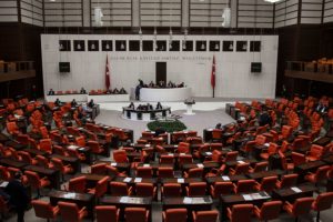 TBMM'nin &ccedil;alışma s&uuml;resi uzatıldı
