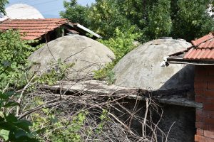Bursa'da atıl haldeki 600 yıllık hamam restore edilmeyi bekliyor