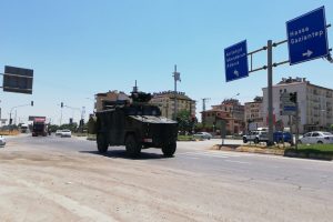 Suriye sınırına askeri sevkiyat devam ediyor