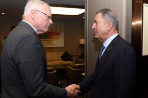 Bakan Akar, Jeffrey ile g&ouml;r&uuml;şt&uuml;