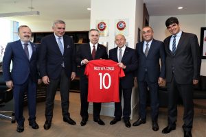 Cengiz'den TFF Başkanı &Ouml;zdemir'e ziyaret