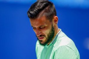 Antalya Open'da Dzumhur ma&ccedil;tan &ccedil;ekildi
