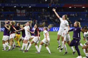 FIFA Kadınlar D&uuml;nya Kupası'nda İngiltere yarı finalde