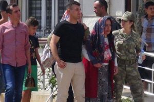 Eğitimde fenalaşan 2 uzman &ccedil;avuştan 1'i şehit oldu
