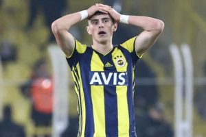 Fenerbah&ccedil;e'de Eljif Elmas şoku yaşanıyor
