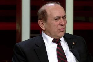 Burhan Kuzu: &Uuml;lkemizin geleceğine yapılacak en b&uuml;y&uuml;k ihanettir