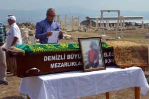 &Uuml;nl&uuml; iş adamı son yolculuğuna uğurlandı