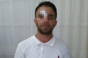 Yanlış adrese baskın yapan polis, ev sahibini darp etti