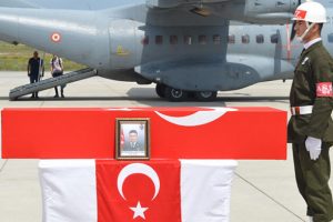 Şehit askerin naaşı memleketine getirildi