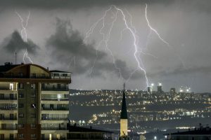 Meteoroloji t&uuml;m T&uuml;rkiye i&ccedil;in uyarı geldi