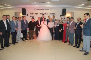 Bursa'da Selman ve Ezgi Oru&ccedil; &ccedil;ifti d&uuml;nya evine girdi