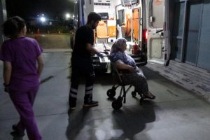 6 kişilik aile yedikleri mantardan zehirlendi