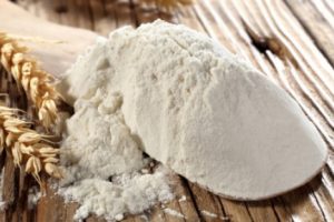 Bursa'da damadı una bulayıp başında yumurta kırdılar