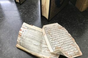 Hastane mescidine ırk&ccedil;ı saldırı
