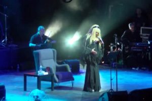 Olaylı evlilik sonrası Zerrin &Ouml;zer'den ilk a&ccedil;ıklama Bursa'da