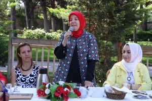 Ak Parti Bursa Milletvekili G&ouml;zge&ccedil;, kadın muhtarlarla buluştu