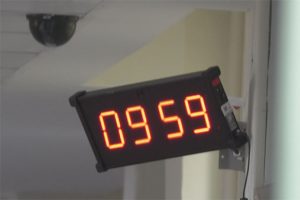 Yanlış kapı adayların 1 yılına mal oldu
