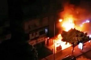 Vatandaşlar yangına uykuda yakalandı!