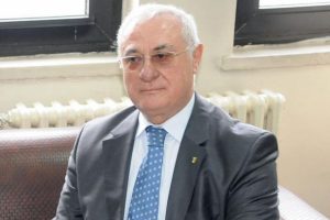 Muammer Aydın partisindeki g&ouml;revlerinden istifa etti