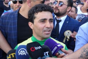 Ahmet &Ccedil;elik: Bu duygu anlatılamaz