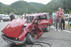 Zonguldak'ta meydana gelen kazada 1'i ağır 5 kişi yaralandı