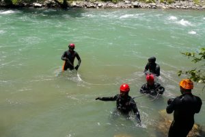 Tunceli'de kayıp genci arama &ccedil;alışmaları s&uuml;r&uuml;yor