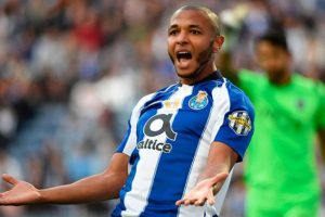 Yacine Brahimi, Arsenal ile anlaştı iddiası