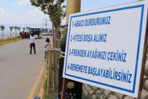 'Gizemli yol'a gelip, deneme yapıyorlar