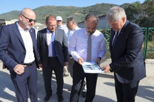 Bursa Gemlik'te sahil d&uuml;zenlemeleri ve dere ıslahları s&uuml;r&uuml;yor
