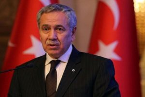 B&uuml;lent Arın&ccedil;'tan zam tepkisi: Milletvekili ne kadar maaş alıyor seni ne ilgilendiriyor kardeşim?