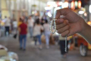 Otomobil fiyatına tespih