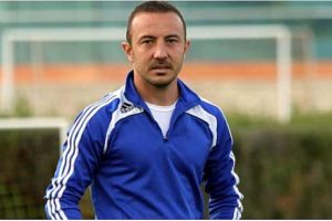 Fatih Karag&uuml;mr&uuml;k, C&uuml;neyt Dumlupınar ile s&ouml;zleşme yeniledi