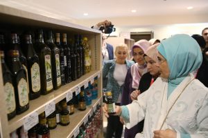 Emine Erdoğan, Tokyo Camii'ni ziyaret etti