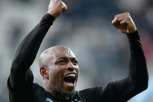Komorlu Fouad Bachirou Beşiktaş'ı doğruladı