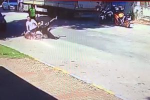 Bursa'da dur ikazına uymayınca ortaya bu manzara &ccedil;ıktı!
