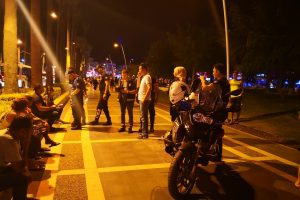 Marmaris'te seyyar satıcı ve dilencilere ceza