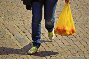 Yeni Zelanda'da plastik poşet yasağı başladı
