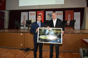 Bursa'da&nbsp;'Mesleğim Geleceğim' projesinde tecr&uuml;beler konuştu