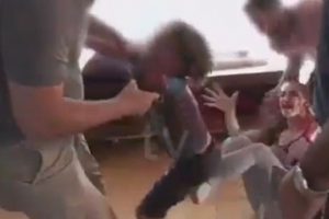 Emre Aşık ve Yağmur Aşık'ın velayet krizi! Biber gazıyla m&uuml;dahalede bulunuldu