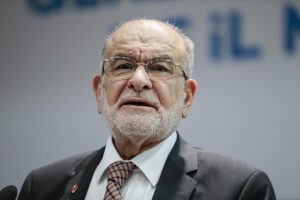 Karamollaoğlu: Madımak hadisesi tekrar araştırılmalı